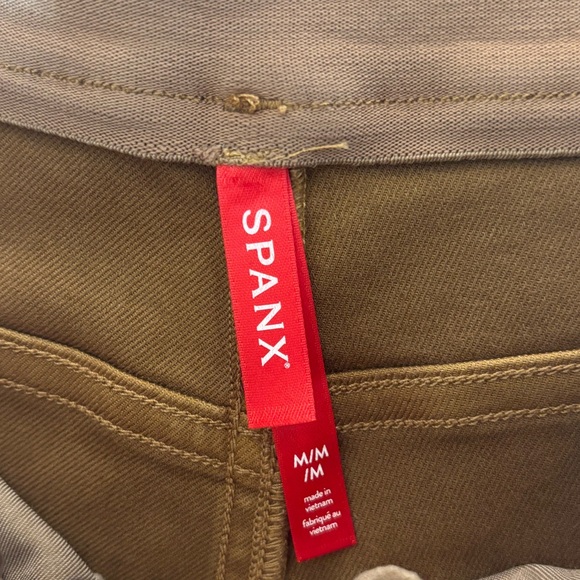 Spanx Stretch Twill Straight Leg Pant NWT Size Medium - Picture 5 of 7